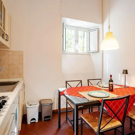 Loft Torlonia, Centro Aria Condizionata شقة *